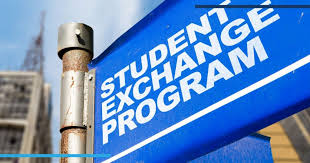 Student Exchange Logo